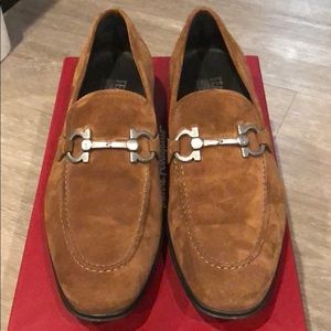 Ferragamo suede Flori 2